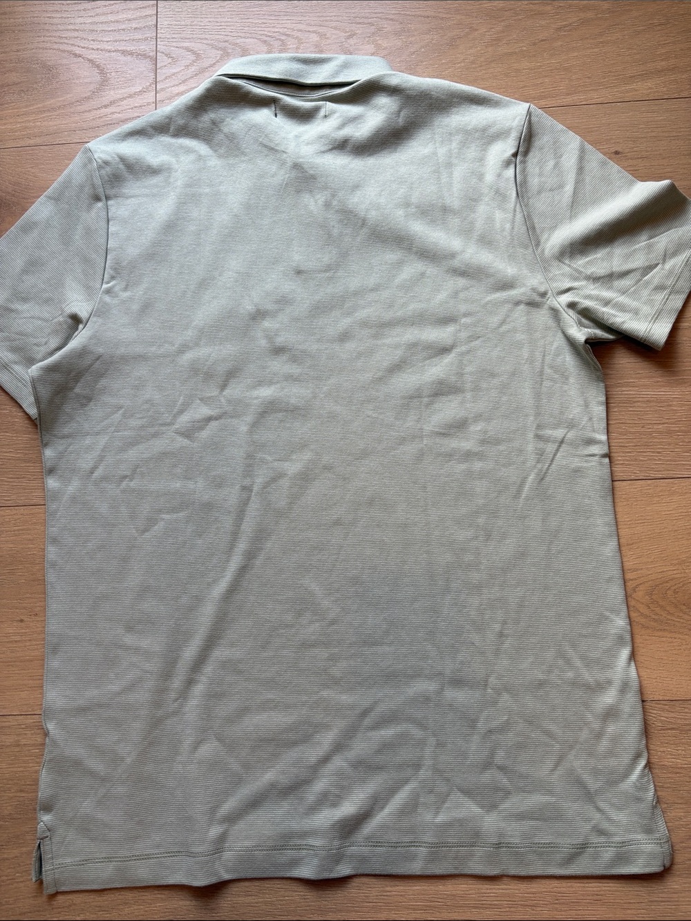 Banana Republic Men’s Polo Shirt - Picture 5 of 6